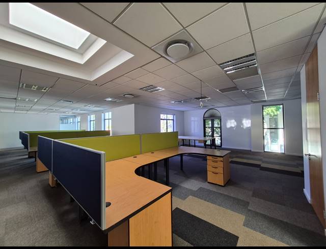 346M² OFFICE TO LET IN ILLOVO